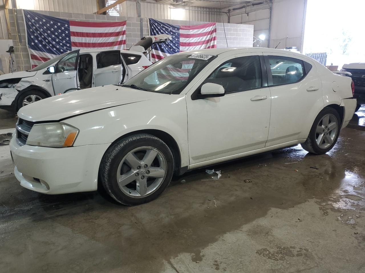 1B3CC5FV9AN173414 2010 Dodge Avenger R/T