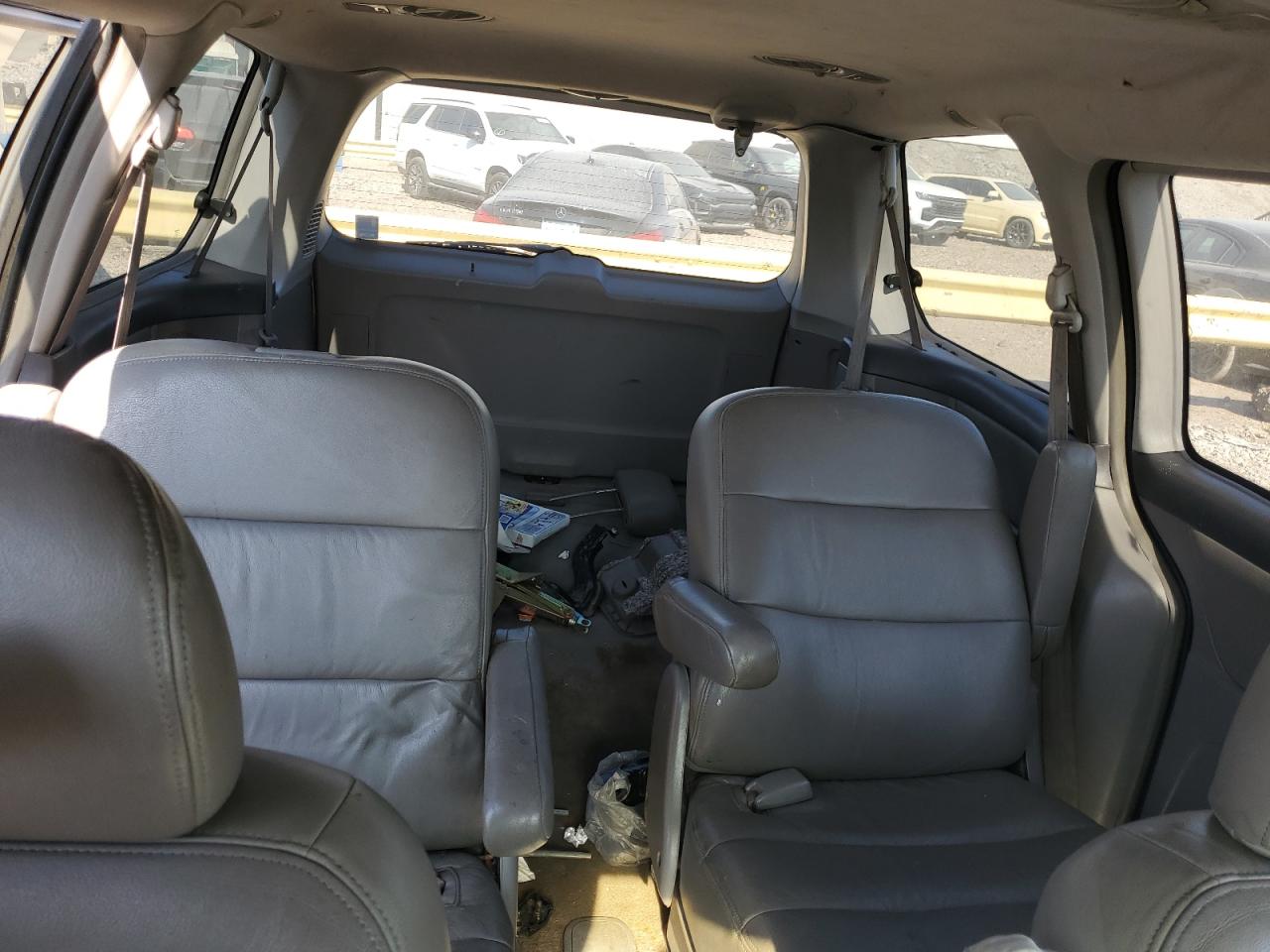 2hkrl1862yh589922 2HKRL1862YH589922 2000 Honda Odyssey Ex
