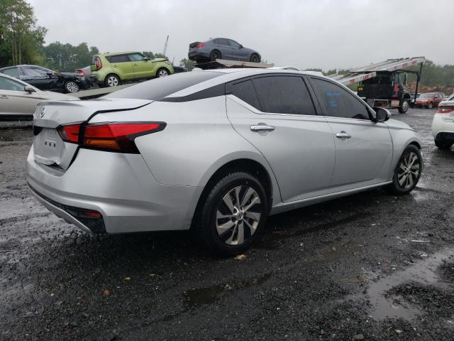 1N4BL4BV1LC215086 Nissan Altima S 3