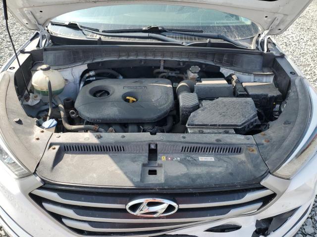 2017 HYUNDAI TUCSON SE - KM8J2CA46HU484032
