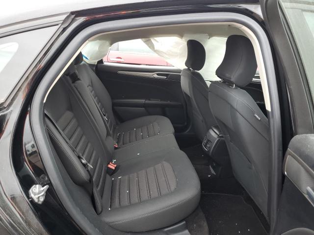 3FA6P0H76JR190921 Ford FUSION SE