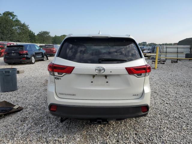 5TDKZRFHXJS541894 Toyota Highlander Se