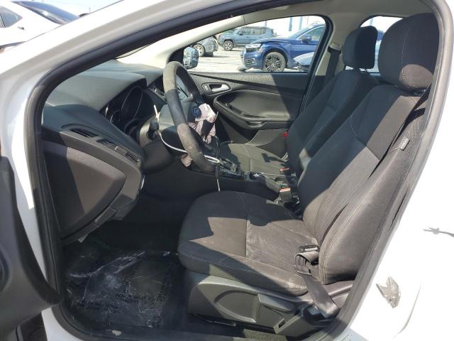 1FADP3K27FL241256 Ford FOCUS SE