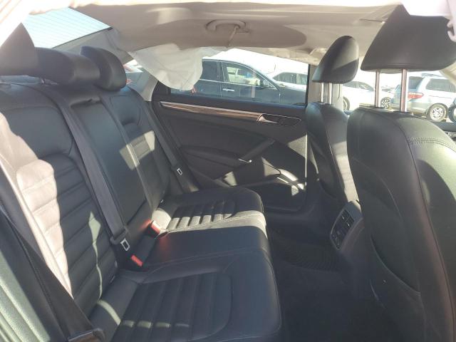 2016 VOLKSWAGEN PASSAT SEL - 1VWCM7A30GC069179