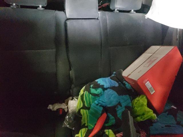 2T3BFREV4JW847455 Toyota RAV4 LE