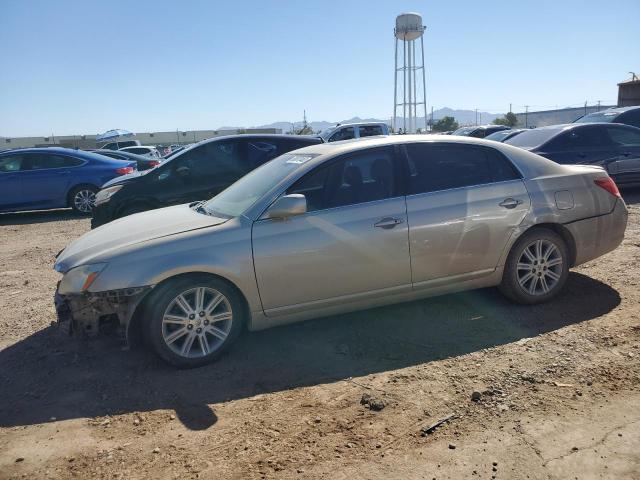 2005 Toyota Avalon XL