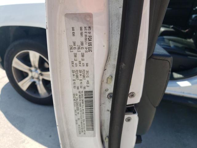 1C4NJCEB3HD165950 Jeep Compass Latitude