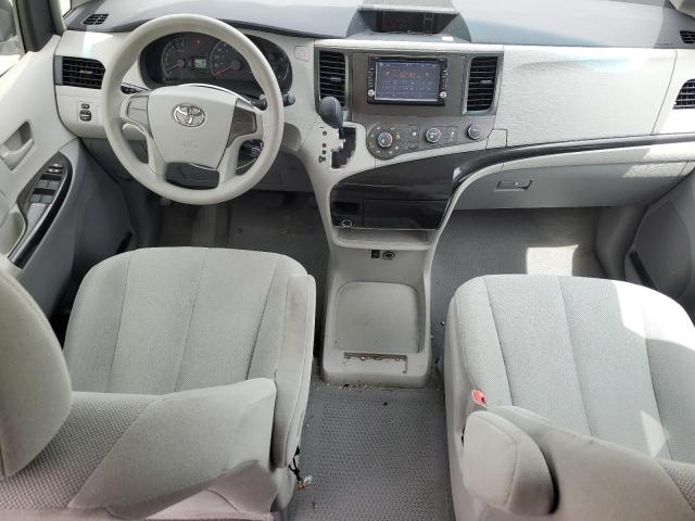 5TDKA3DC4BS003494 2011 TOYOTA SIENNA, photo no. 8