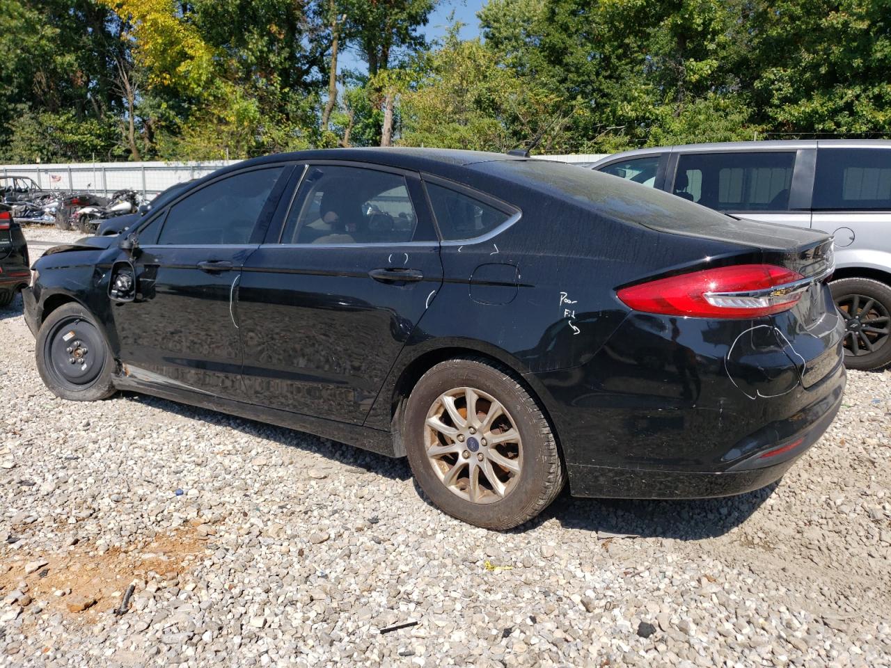 Lot #2890938627 2017 FORD FUSION S