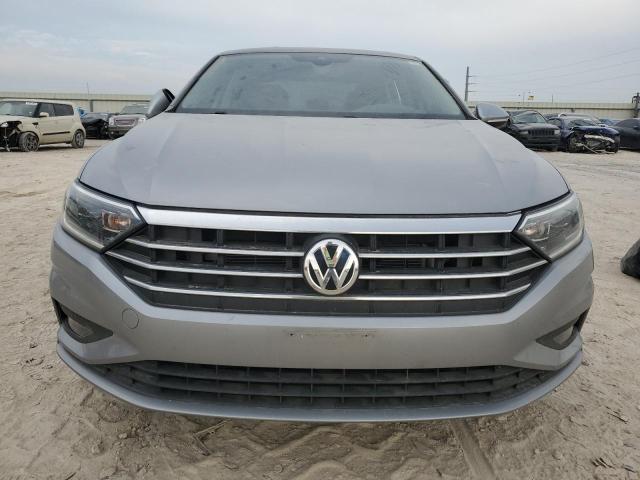  VOLKSWAGEN JETTA 2021 Сріблястий