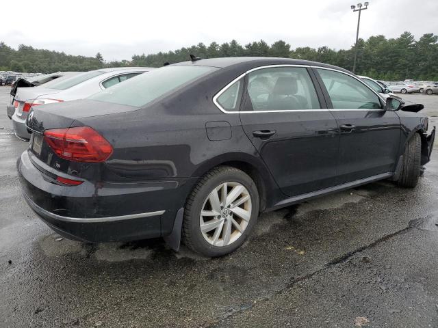  VOLKSWAGEN PASSAT 2018 Чорний