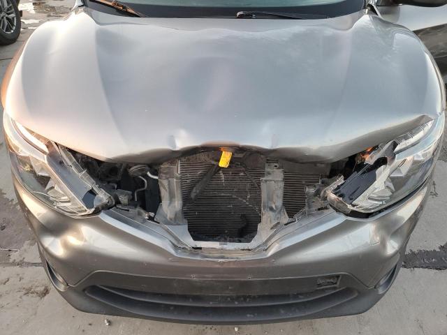 JN1BJ1CPXJW156827 Nissan Rogue Sport S