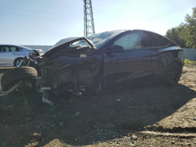 7SAYGDEE9NF435041 Tesla Model Y 