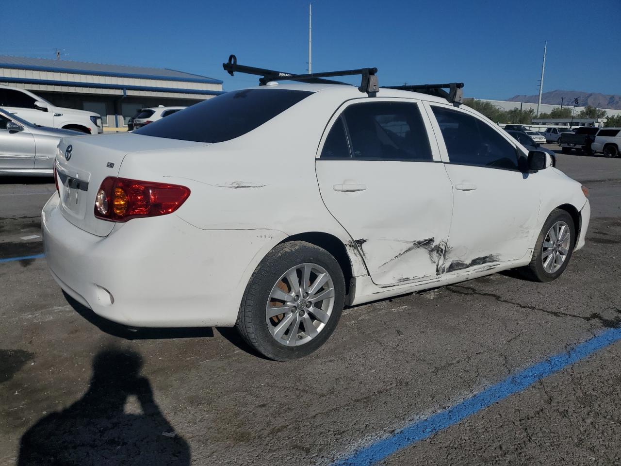 1NXBU4EE7AZ323136 2010 Toyota Corolla Base