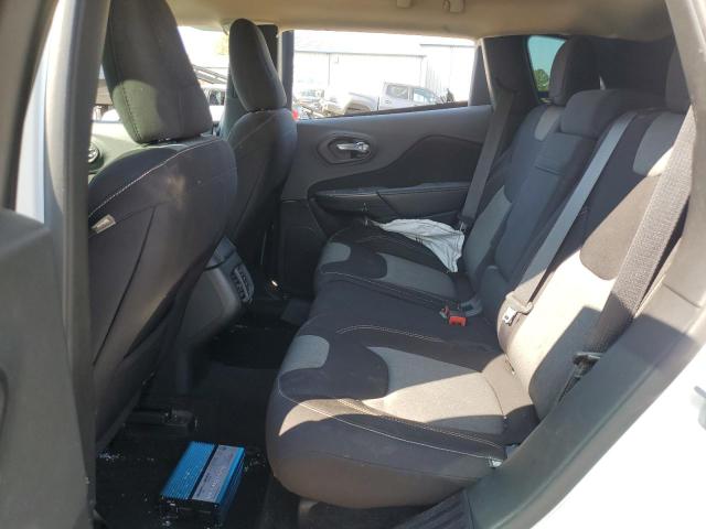 1C4PJMAB0FW633364 Jeep Cherokee Sport