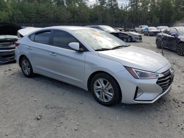 2019 HYUNDAI ELANTRA SE - KMHD84LF6KU878962