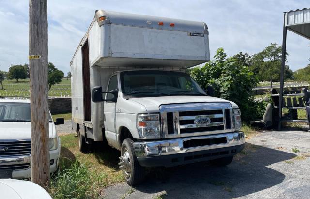 2014 Ford Econoline Cargo Van 