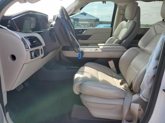 5LMJJ2LT8LEL06303 Lincoln Navigator  7