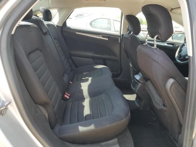 3FA6P0HD6ER230930 Ford FUSION SE