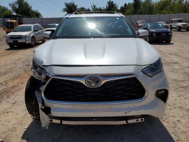 VIN 5TDKDRBH4PS018688 2023 Toyota Highlander, L no.5