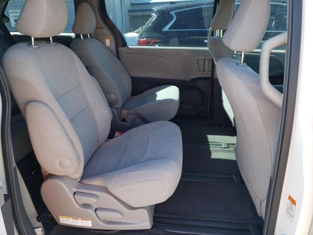 5TDZK3DC6FS682783 Toyota SIENNA