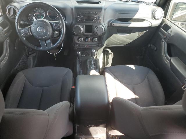 1C4BJWDG9JL852069 Jeep Wrangler Unlimited Sport