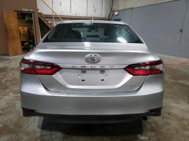 4T1C11AK4NU676138 Toyota Camry LE 6