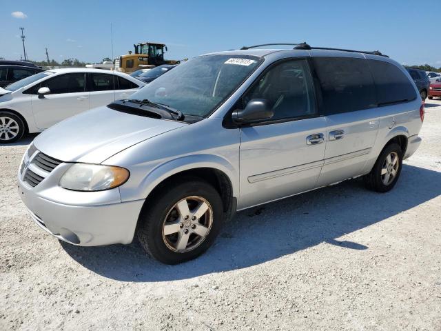 2005 Dodge Grand Caravan SXT