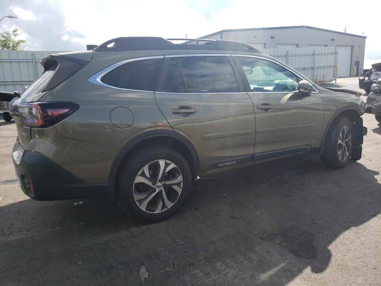 4S4BTANC9L3136568 Subaru Outback LI 3