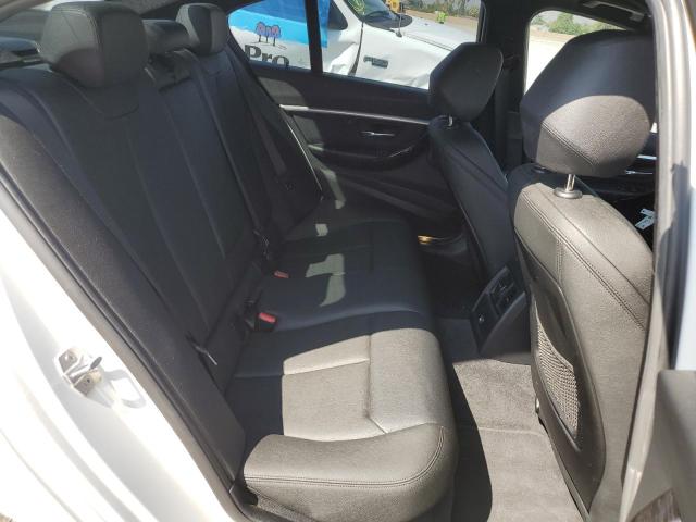 WBA8B9C51JEE82572 BMW 330 I
