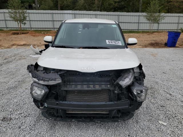 KNDJ23AU6N7159931 Kia Soul LX 5