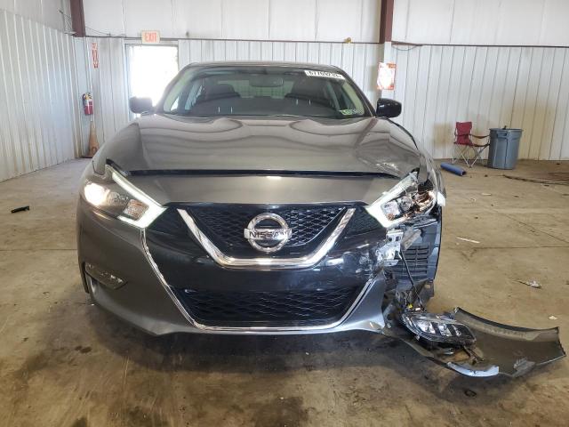 1N4AA6AP4JC401122 Nissan Maxima 3.5s