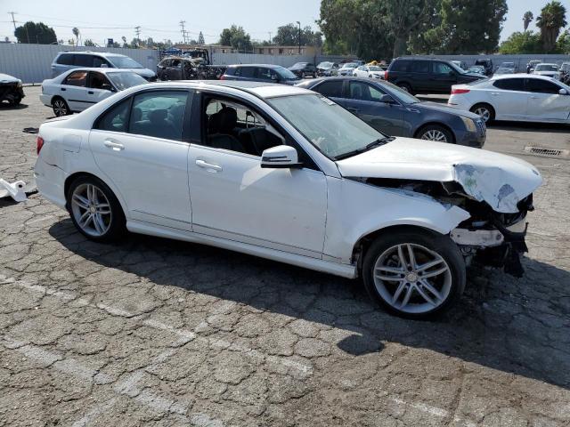 WDDGF4HB8ER303241 Mercedes-Benz C 250