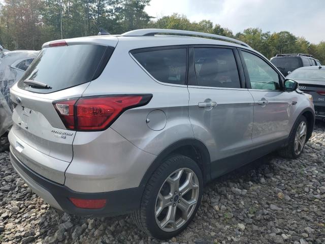 1FMCU9J96KUC37103 2019 FORD ESCAPE, photo no. 3