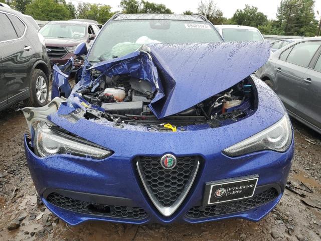 ZASPAKBN8N7D40177 | 2022 ALFA ROMEO STELVIO TI