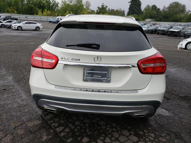 WDCTG4EB4GJ208066 Mercedes-Benz GLA 250