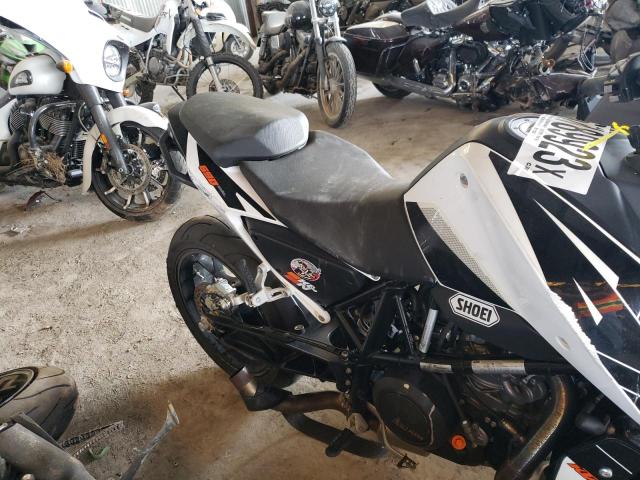 2018 KTM 690 DUKE - VBKLDV404JM718801