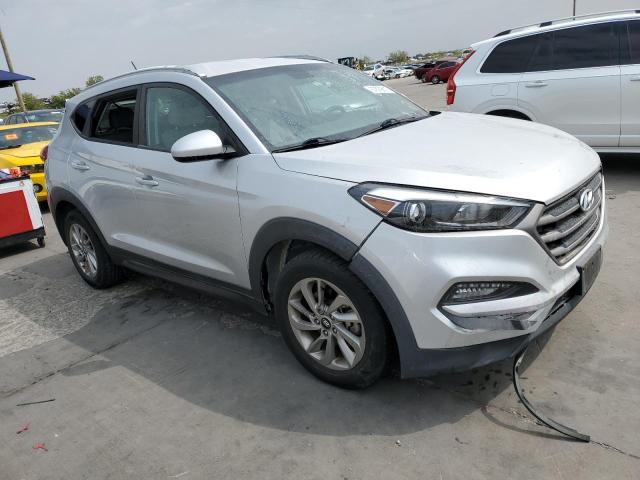 2016 HYUNDAI TUSCON KM8J33A42GU163925