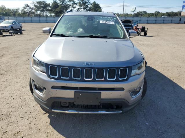 3C4NJCCB9JT357909 Jeep Compass Limited