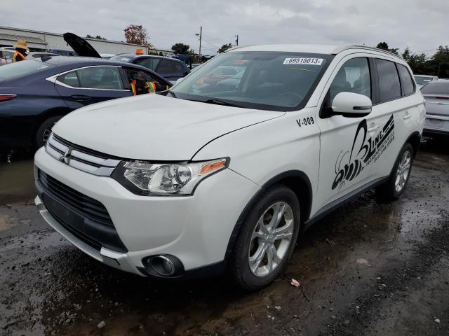 2015 Mitsubishi Outlander SE