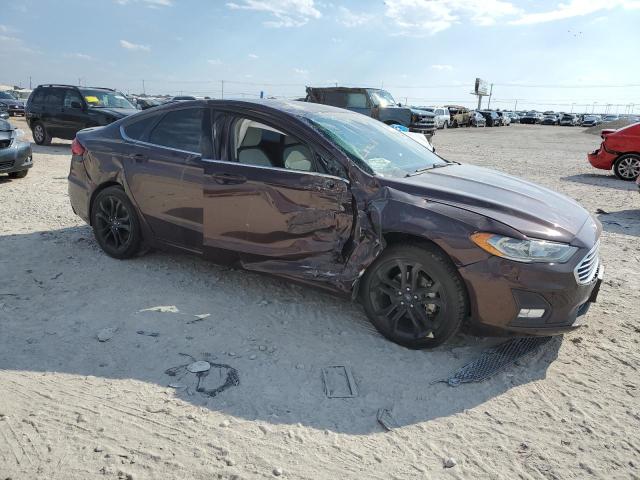 3FA6P0HD1KR170048 Ford Fusion SE 4