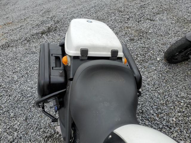 2001 BMW R1100 RT - WB10418AX1ZC70194
