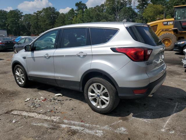 1FMCU0GD4KUB32955 Ford ESCAPE SE