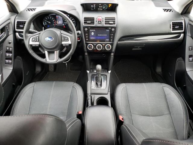 JF2SJGWC8JH411943 Subaru Forester 2.0xt Touring