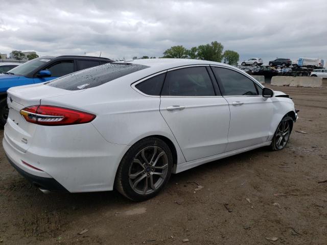 3FA6P0CDXKR264923 Ford Fusion SEL 3