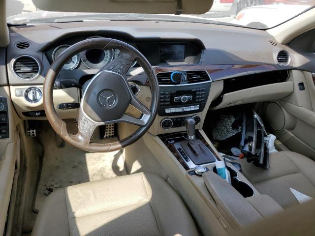 WDDGF8AB0EG191533 Mercedes-Benz C 300 4matic