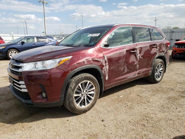 2017 Toyota Highlander SE