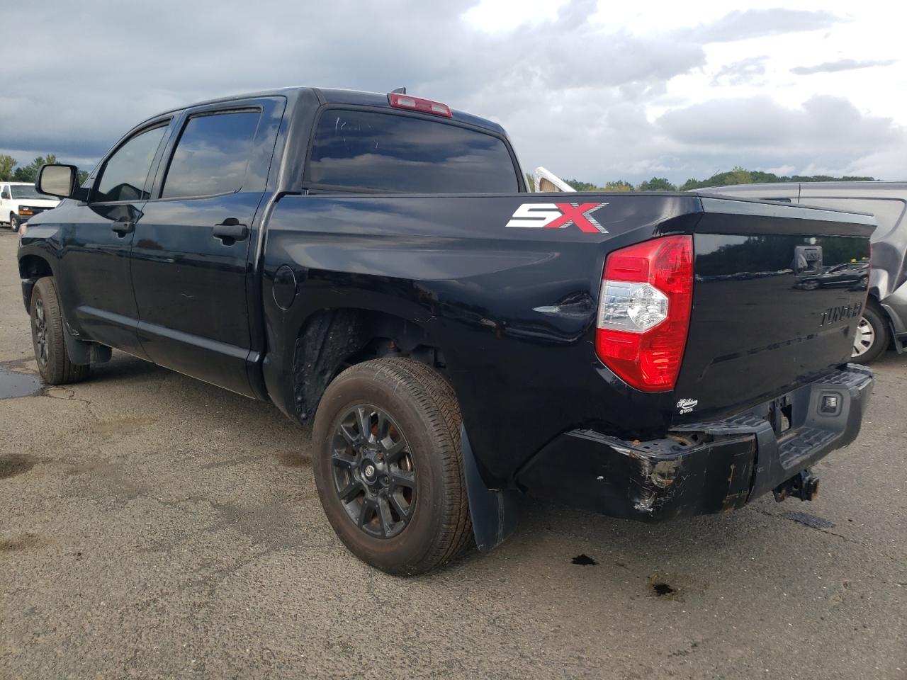 5TFDY5F10MX977014 2021 Toyota Tundra Crewmax Sr5