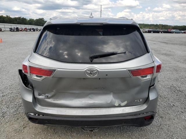 VIN 5TDKKRFH3FS066214 2015 Toyota Highlander, Xle no.6