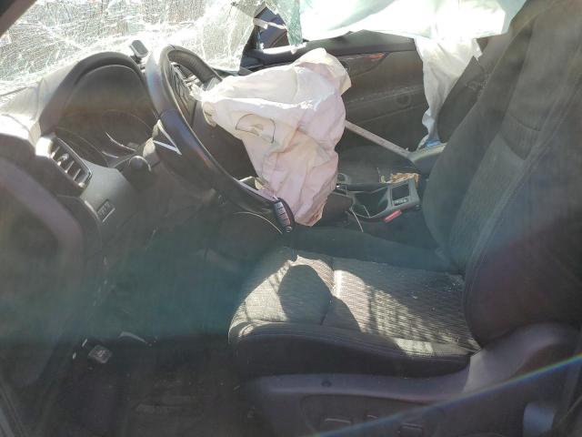 JN8AT2MV8HW272726 Nissan ROGUE S